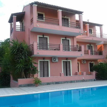 Stathis Apartments Dassia  Bagian luar foto